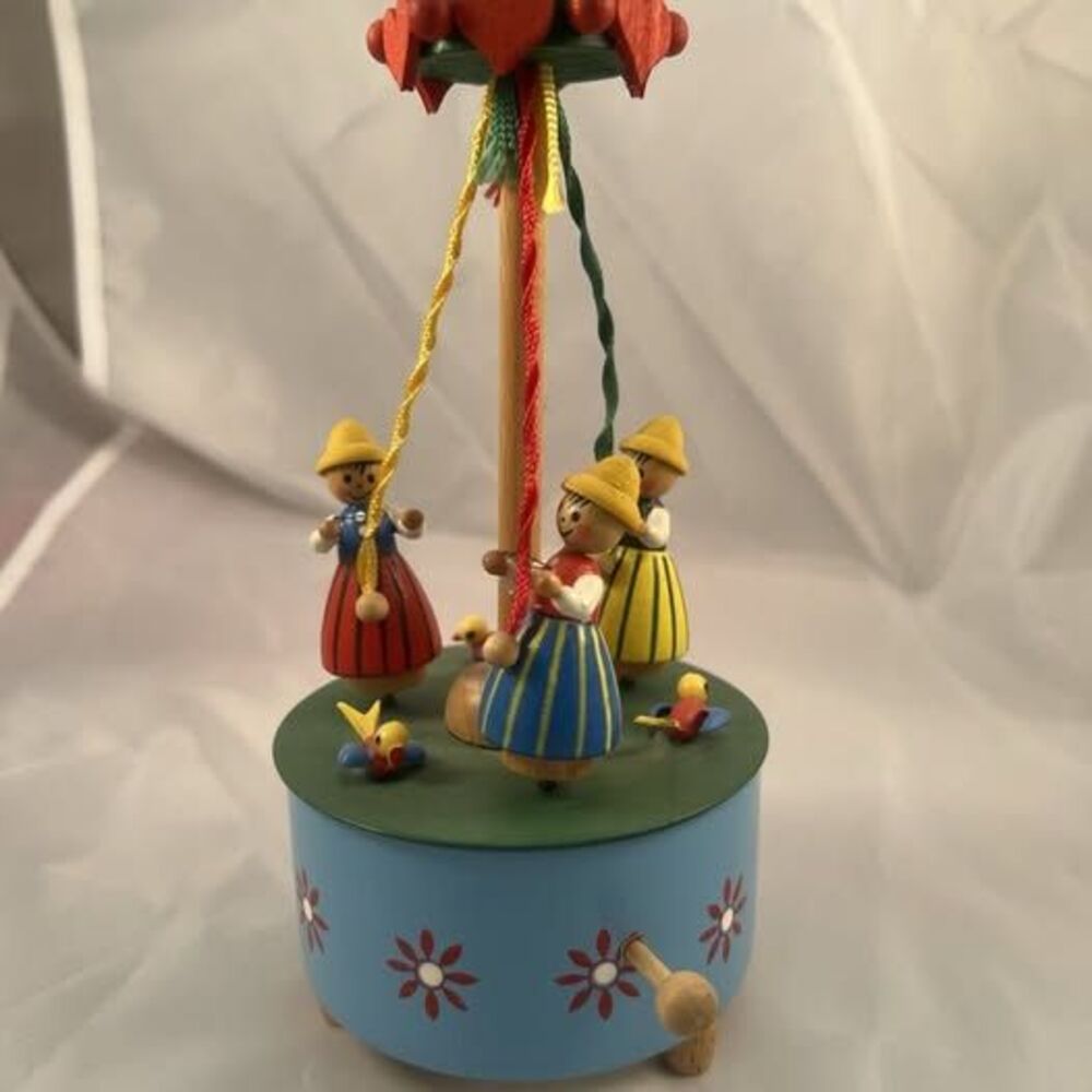 Vintage Steinbach German Maypole Dancers Music Box -- Plays "Lichtensteiner Polk
